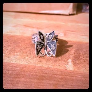 James Avery Mariposa